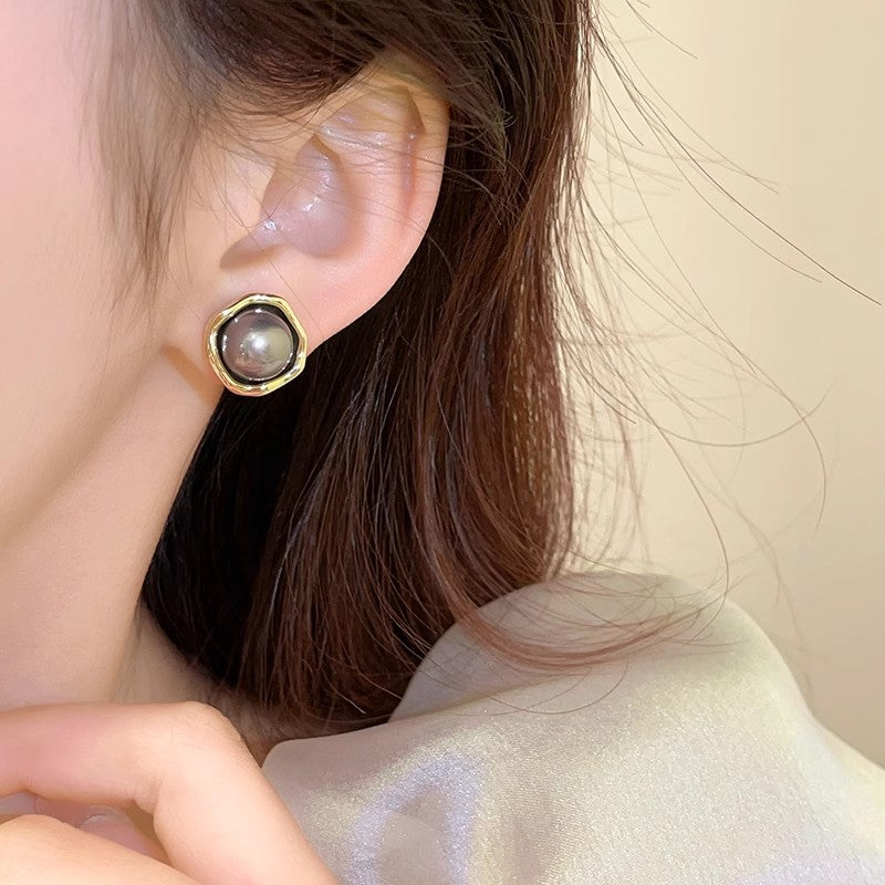 Elegant Black Pearl Earrings