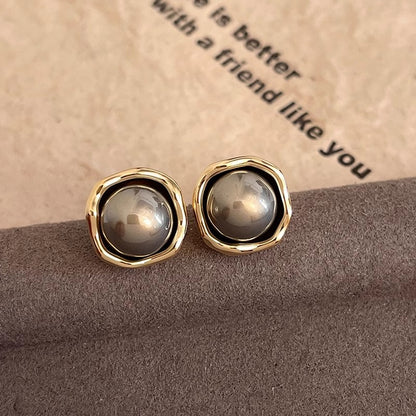 Elegant Black Pearl Earrings